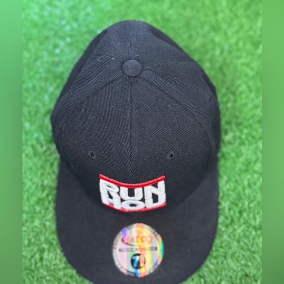 Black RUN HOU Cap‎ - Picture 4 of 4